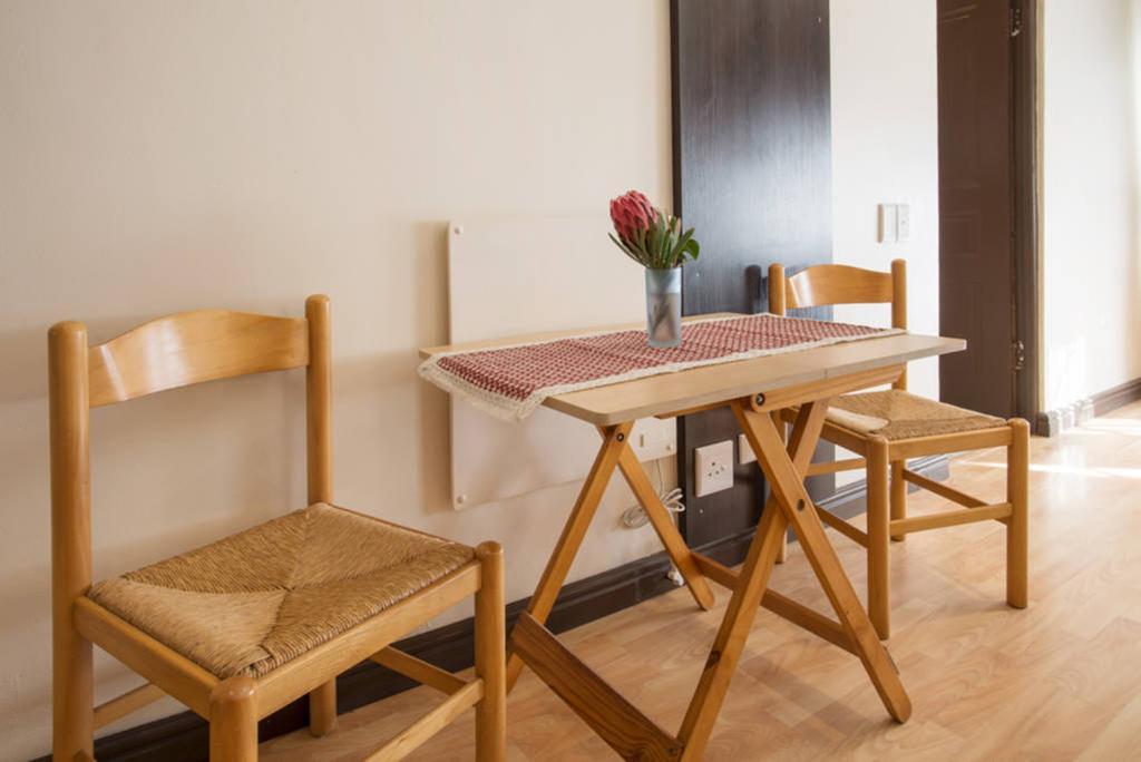 Fahrenheit Guest house 3*