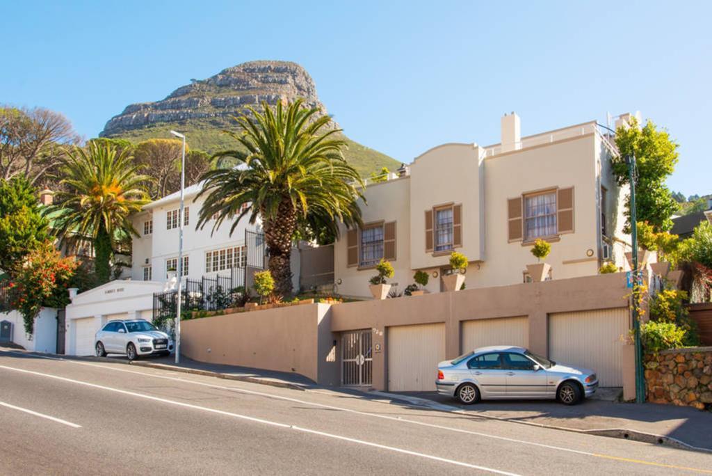 Fahrenheit 3* Cape Town